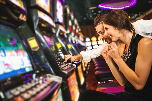 indojitu platform interface showing live games, slots, and sportsbook sections